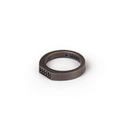 MANO|J Anello in titanio e diamanti black MINANTBFE_24
